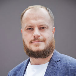 Лавров Андрей Сергеевич